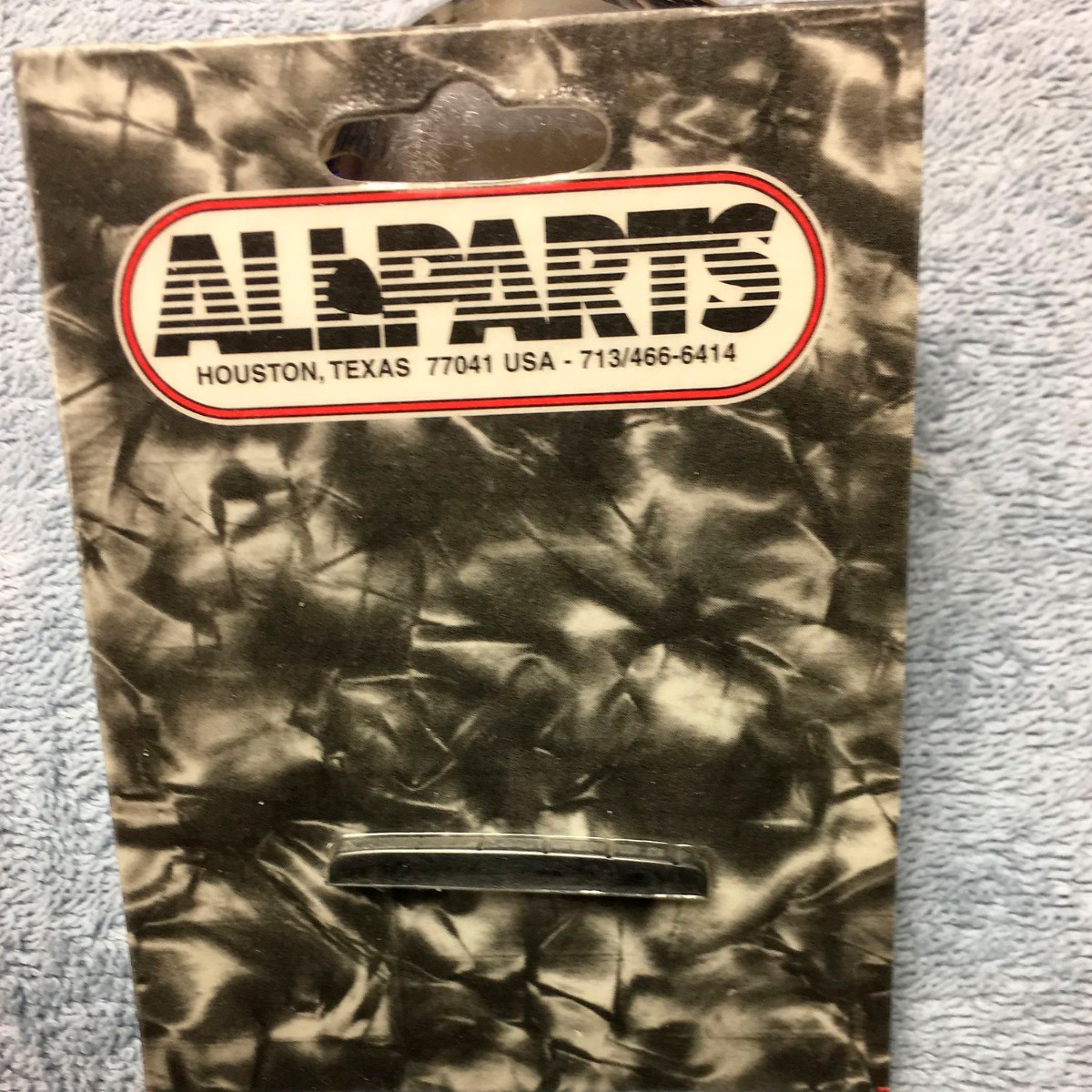 Allparts Graphite Nut for Fender Guitars - Black - Image 3