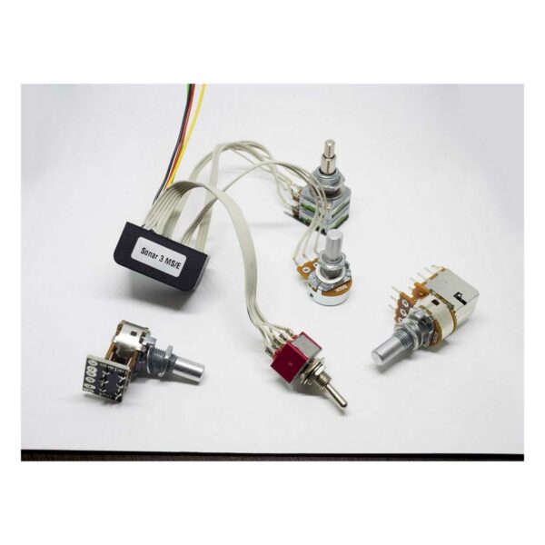 Delano DEG 03 MS/E 3-Band Preamp, External Mid Select